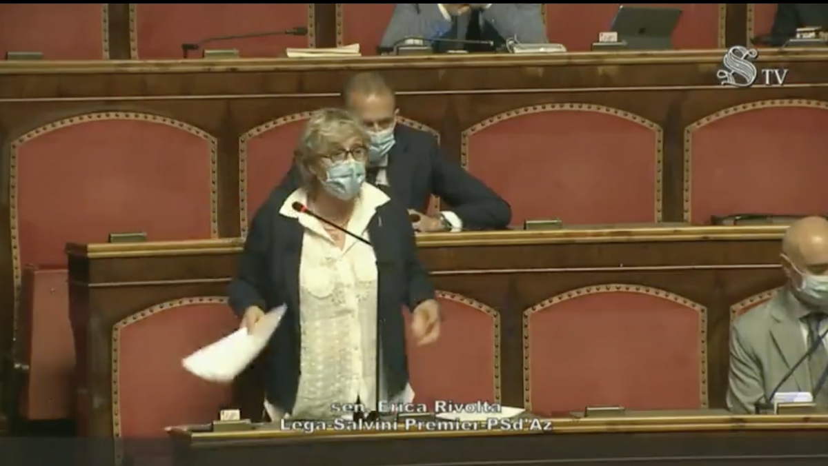 La senatrice leghista ci può spiegare cosa c’entra la droga dello stupro con il ddl Zan? article-post