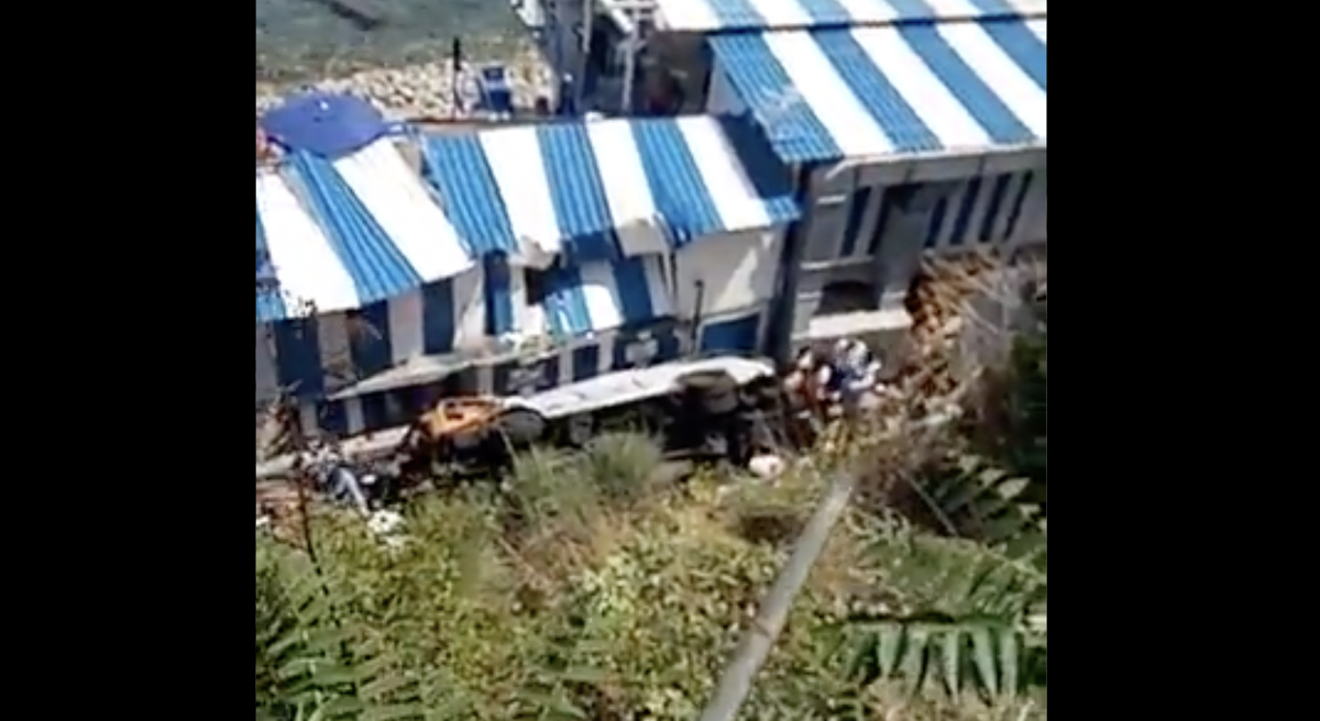 Il gravissimo incidente del bus precipitato a Capri: un morto e molti feriti article-post
