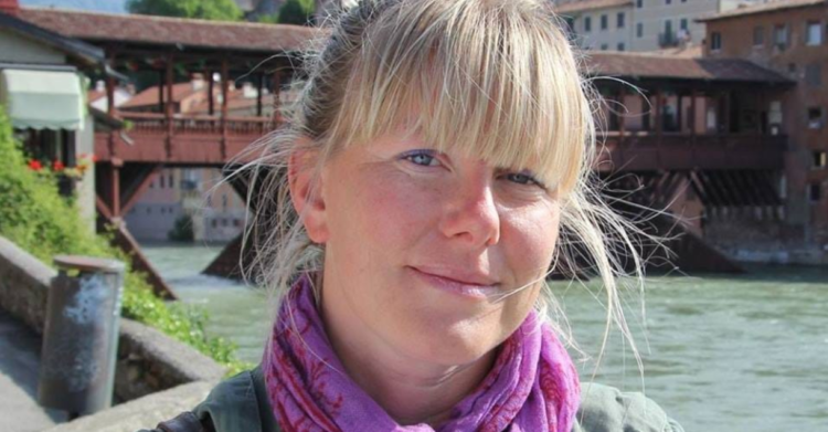 sara cunial facebook profilo oscurato