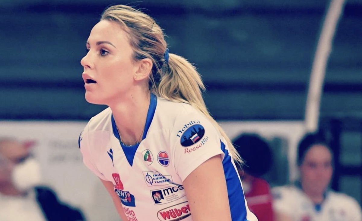 I sovranisti che sciacallano su Francesca Marcon, la pallavolista che denuncia una pericardite post-vaccino article-post