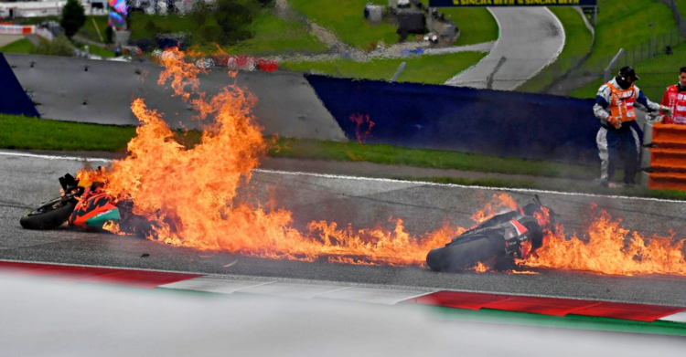 incendio moto gp stiria pedrosa savadori incidente austria