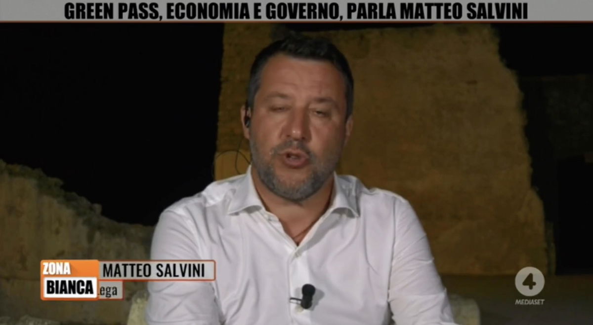 “Cosa ne pensa di Figliuolo che vuole che i minori si vaccinino?” E Salvini si arrampica sugli specchi | VIDEO article-post