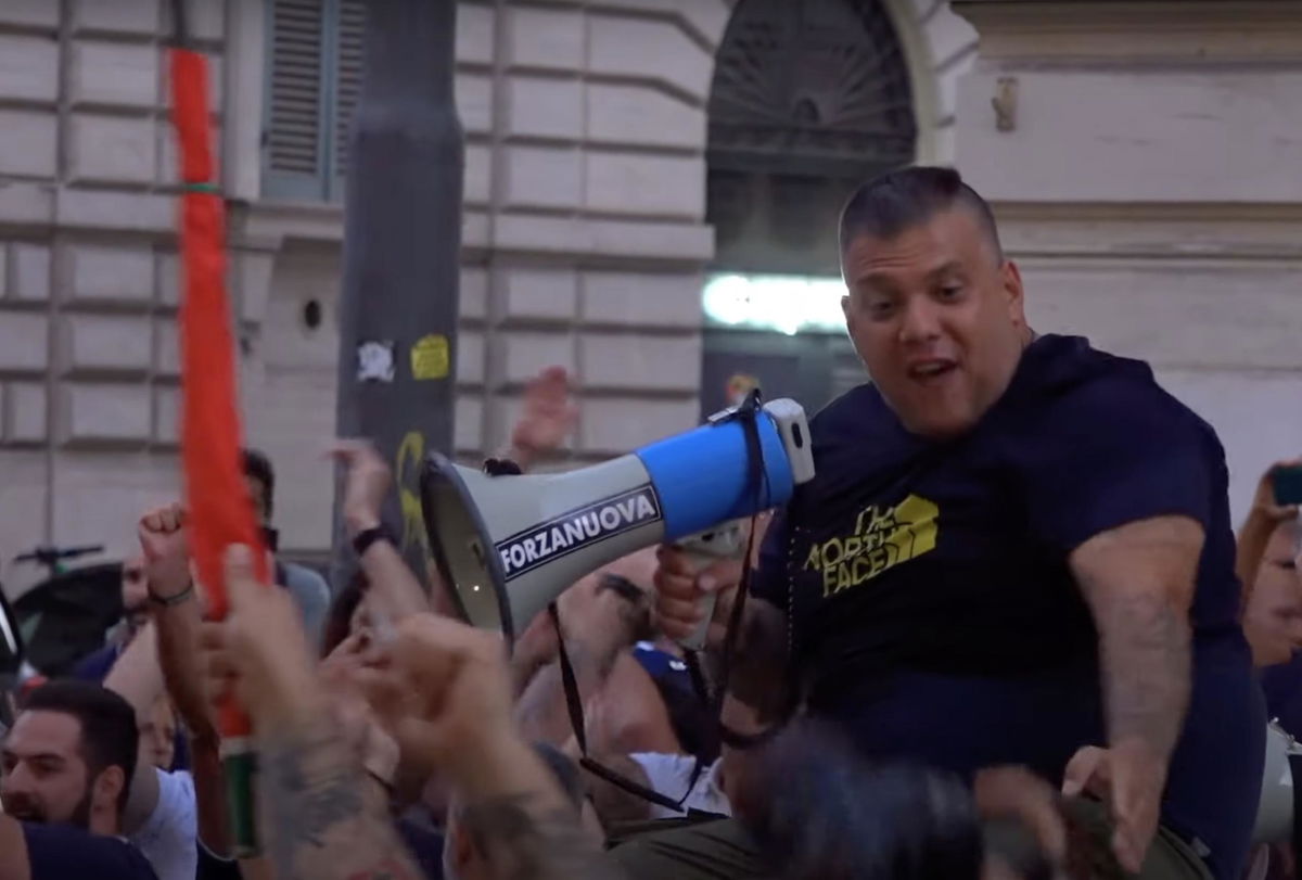 I 4 gatti alla manifestazione “no Green Pass a Roma” e il fermo di Giuliano Castellino (e altri 4 neofascisti) article-post