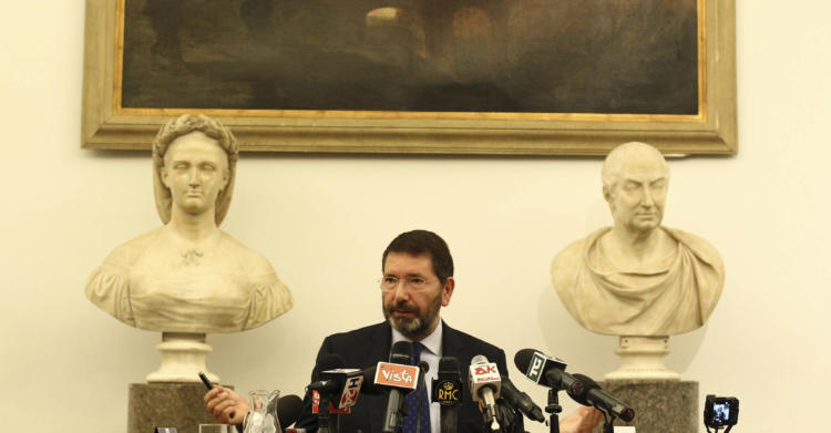 marino raggi caduta roma