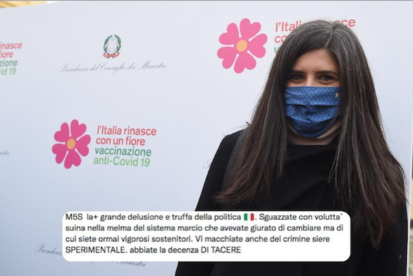 Chiara Appendino e gli insulti per l’appello a vaccinarsi con la foto dell’ecografia article-post