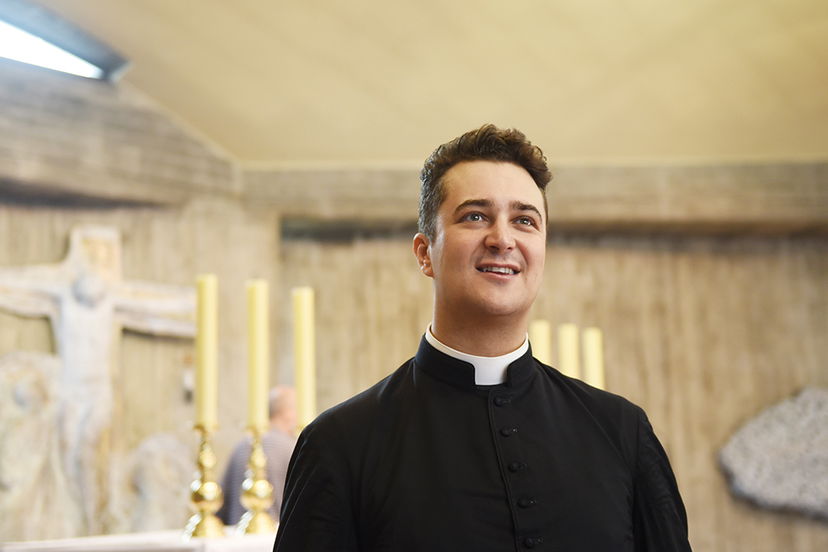 Don Francesco Spagnesi è sieropositivo, per lui anche l’accusa di tentate lesioni gravissime article-post