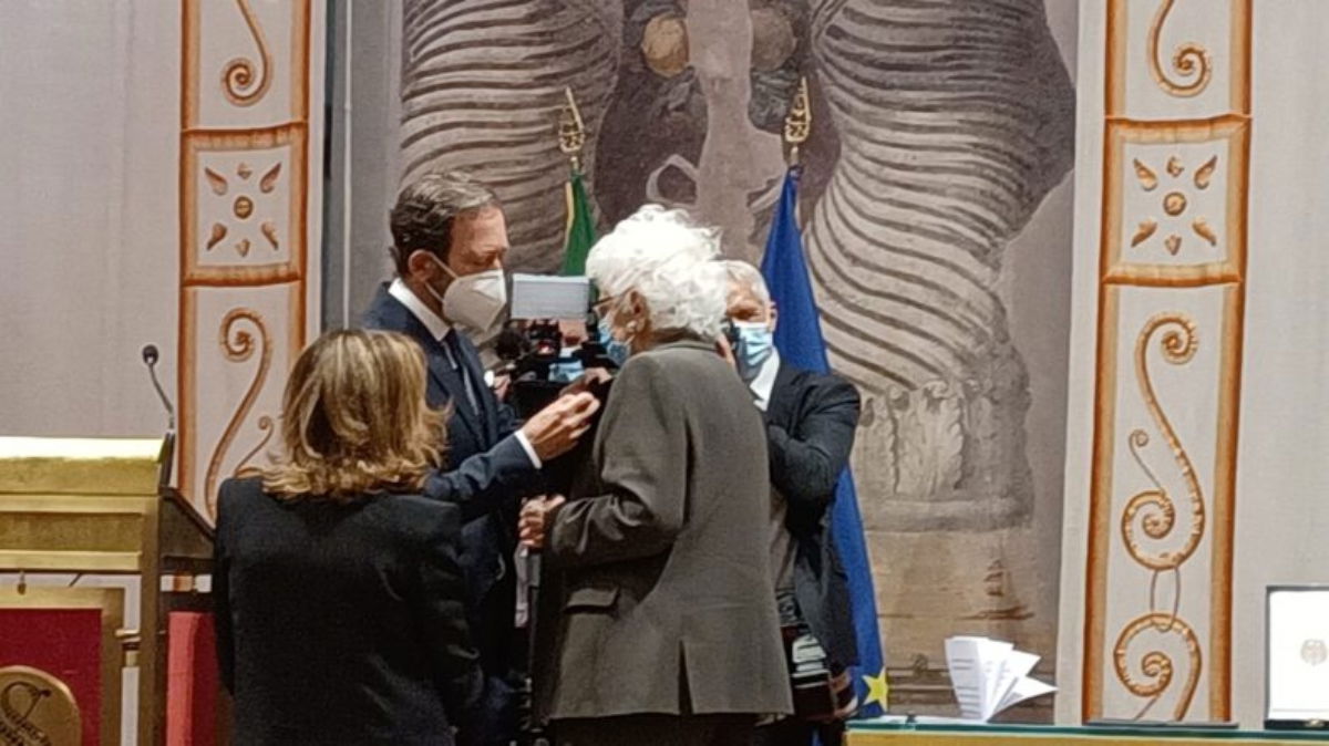 Liliana Segre premiata con l’Ordine al Merito, la più alta onorificenza tedesca article-post