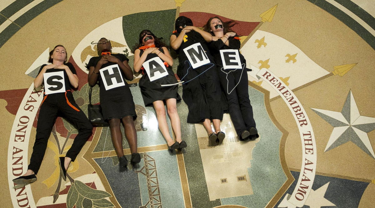 C’è un giudice (federale) in Texas e ha bloccato la legge sull’aborto article-post