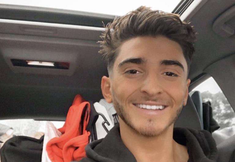 Josh Cavallo, il primo calciatore professionista ad aver fatto coming out Josh Cavallo, il primo calciatore professionista ad aver fatto coming out