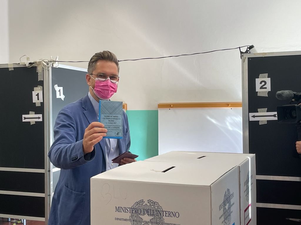 Bologna è (ancora) rossa: Lepore sovrasta tutti, più di 30 punti di distanza da Battistini article-post