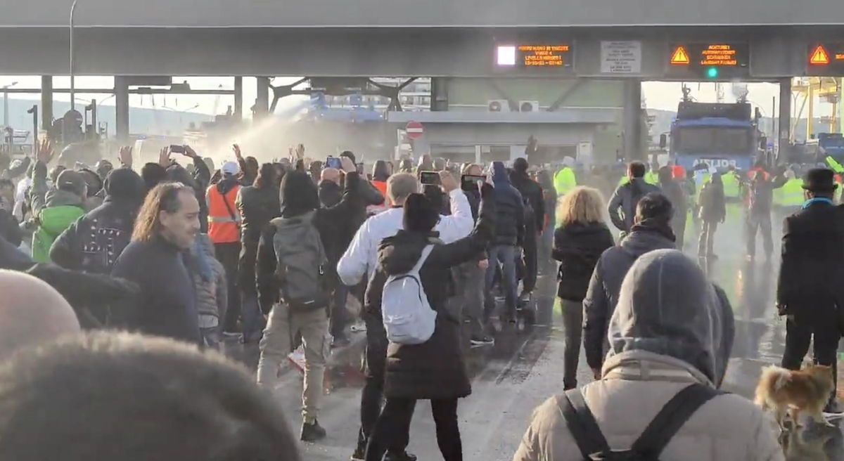 Dal porto di Trieste alla terapia intensiva: la storia del no green pass che ora ha “aperto gli occhi” article-post