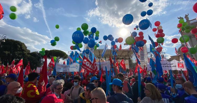 cgil manifestazione tutti in piazza