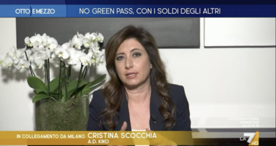 “Chi decide di non vaccinarsi deve pagare le spese di questa decisione”: l’AD di Kiko contro i novax (che partono con il boicottaggio) | VIDEO article-post
