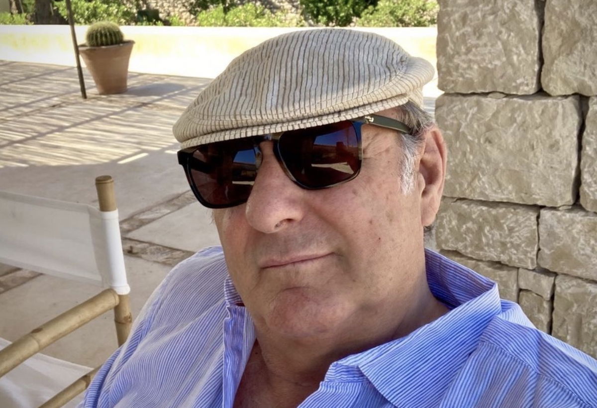 “Negazionisti? Venite a trovarmi, vi racconto la terapia intensiva”, Gerry Scotti parla a un anno dal suo ricovero per COVID article-post