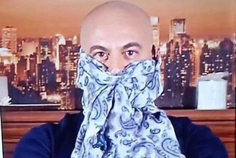 Paragone si imbavaglia a Cartabianca, Bianca Berlinguer lo fulmina | VIDEO article-post