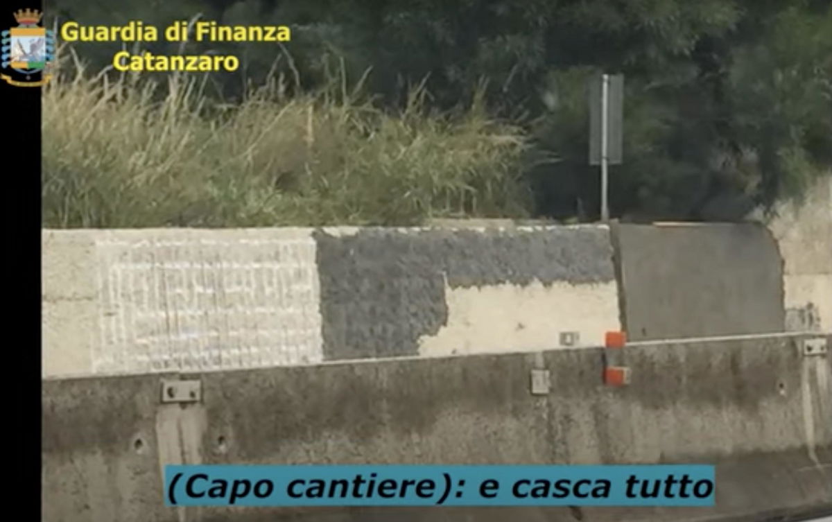 “Qua casca tutto”, l’audio che ha portato al sequestro del Ponte “Morandi” di Catanzaro | VIDEO article-post