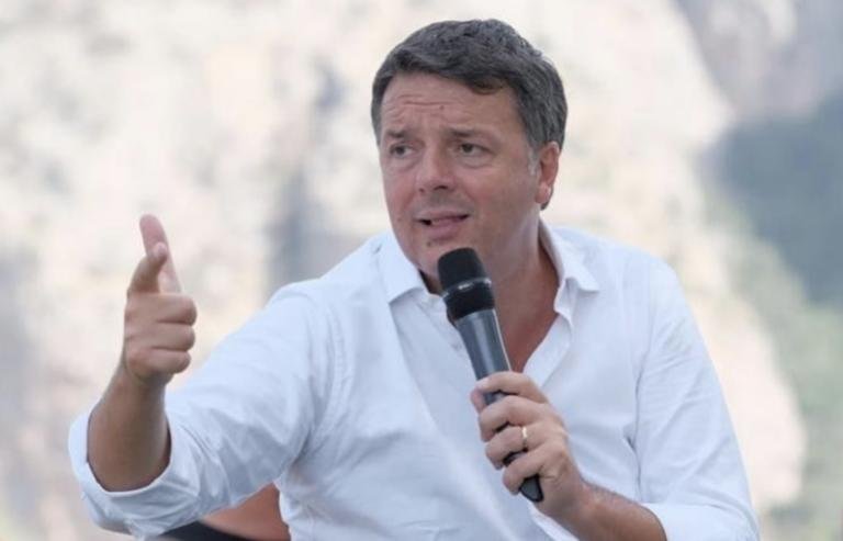 Renzi mette pressione su Salvini: “Elezioni per il Quirinale sono in mano al centrodestra”
