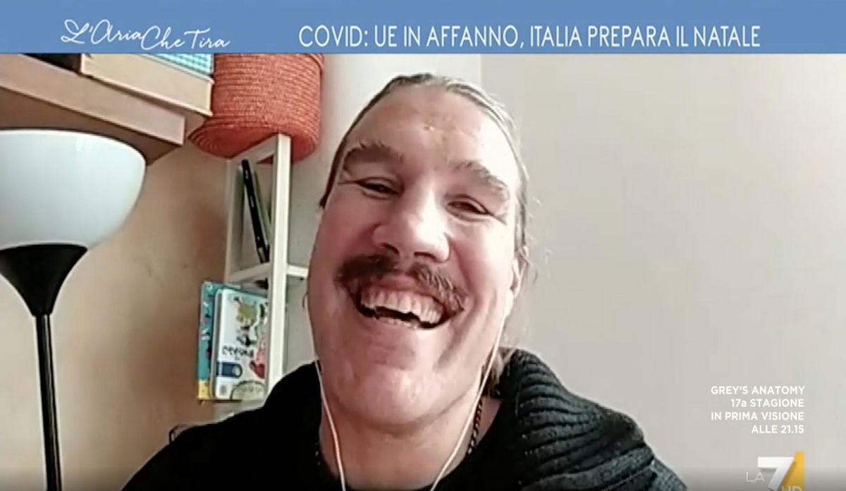 Tuiach e la bufala dei feti abortiti nei vaccini in diretta da Myrta Merlino | VIDEO article-post
