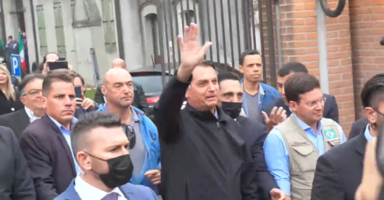 bolsonaro anguillara veneta cittadinanza onoraria