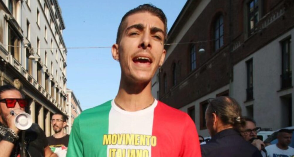 Il leader dei “no pass” di Milano prova a impietosire i suoi fan: “Ho 1 euro sul conto, aiutatemi” article-post