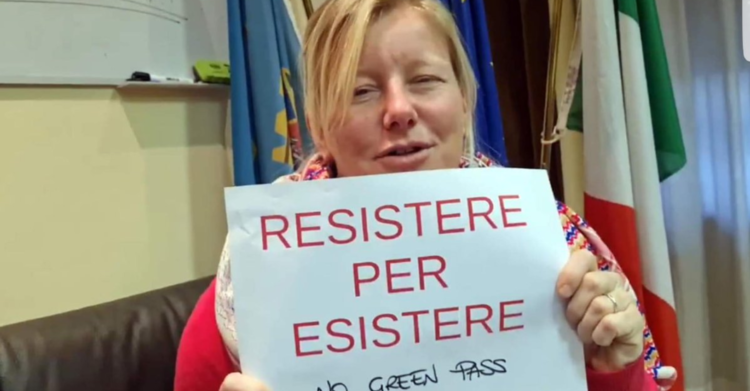 sara cunial green pass montecitorio