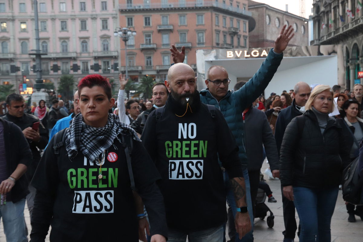 Quanti voti potrebbe prendere il partito dei no vax? article-post
