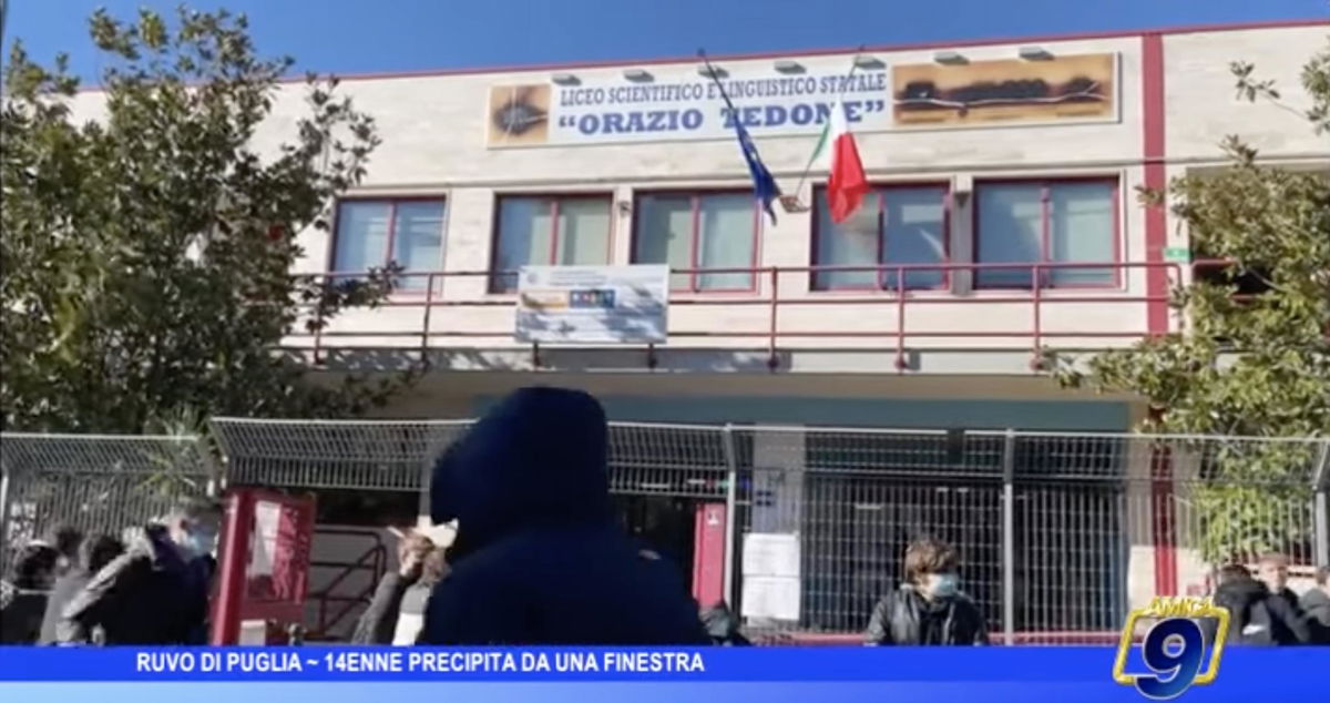 Ruvo di Puglia, morto lo studente precipitato da una finestra del suo liceo article-post