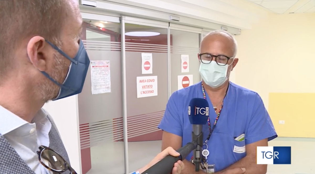 “Non siamo vostri nemici”, la lettera ai no vax del primario di rianimazione a Vicenza article-post