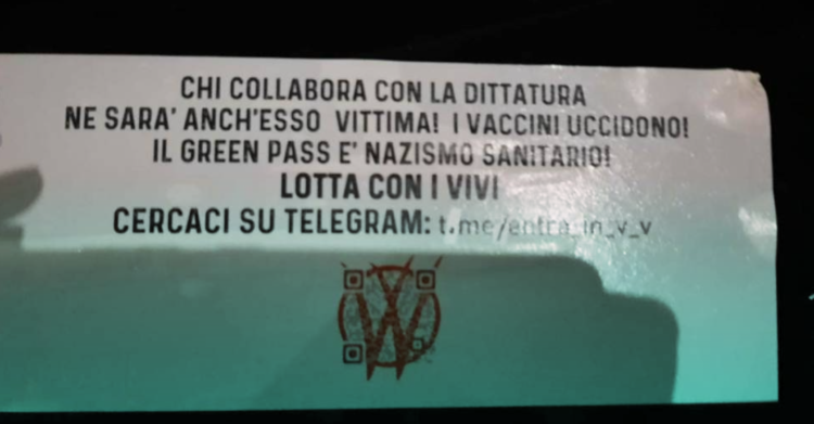 ospedale bergamo no vax bigliettini dittatura sanitaria