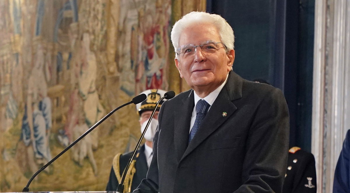 Standing ovation per Mattarella alla prima della Scala: “La cultura russa non si cancella” | VIDEO article-post