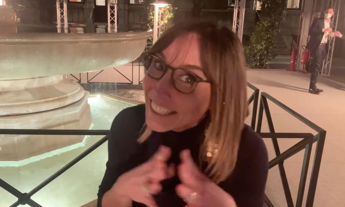 La deputata di Fratelli d’Italia prova a ironizzare sulla gaffe dei “500 milioni di italiani” | VIDEO article-post