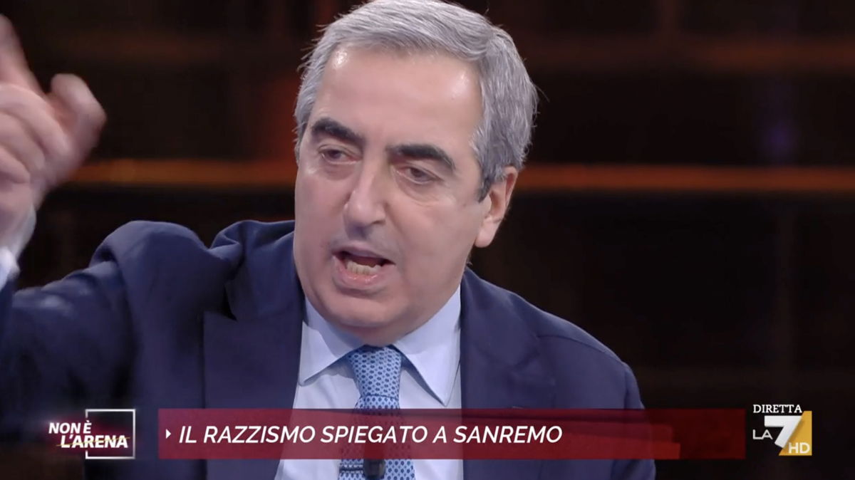 “A me me menavano a scuola”, come Gasparri riesce a svilire tutti i discorsi contro il razzismo | VIDEO article-post