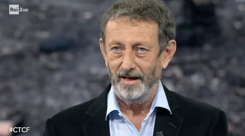 “Non c’è bisogno di aspettare che uno come Putin scateni una guerra, per sapere che cos’è un tiranno”, le parole perfette di Michele Serra | VIDEO article-post