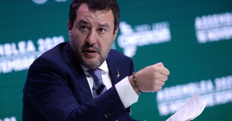 matteo salvini baby gang