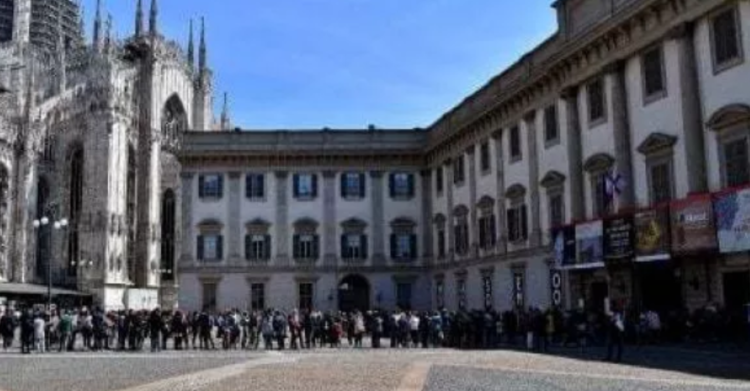palazzo reale milano australiano erede savoia