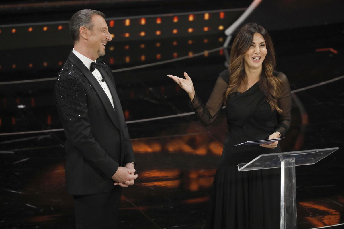 Cosa è successo (davvero) nel fuori onda di Sabrina Ferilli | VIDEO article-post