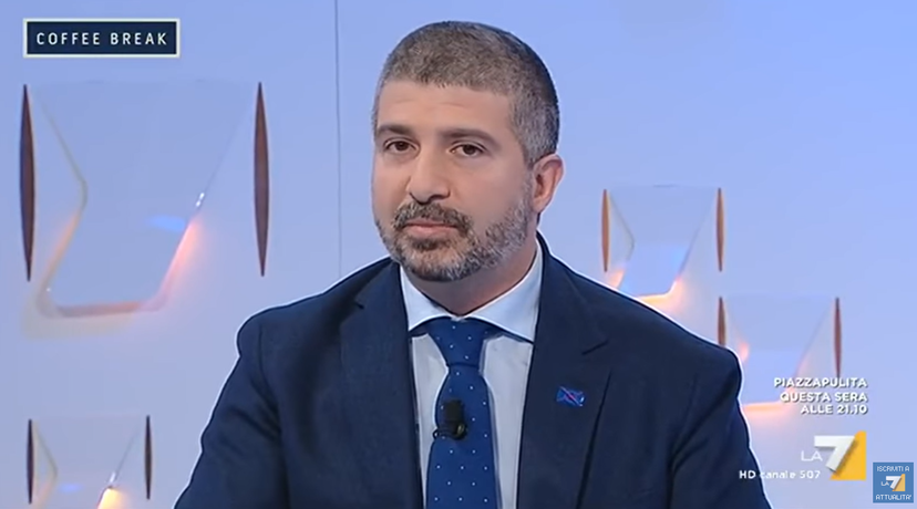 Simone Di Stefano lascia CasaPound per “motivazioni politiche” article-post
