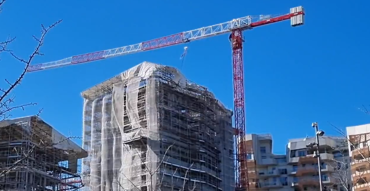 I danni causati dal vento forte a Milano e in Lombardia | VIDEO article-post