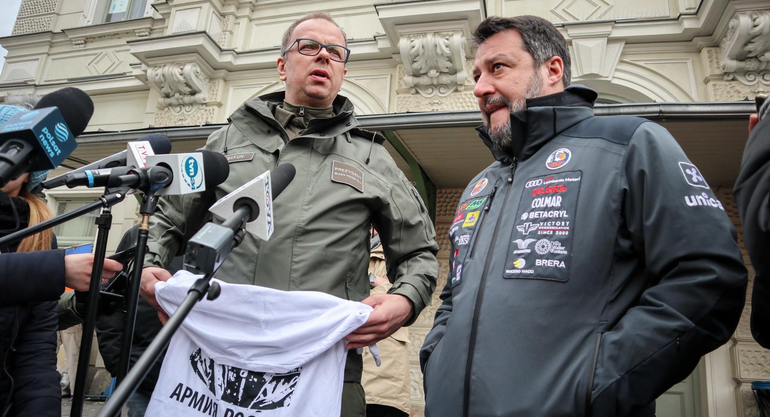 sindaco Przemysl Wojciech Bakun maglietta putin matteo salvini