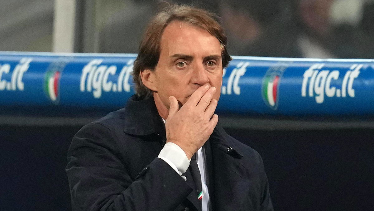 Roberto Mancini resterà sulla panchina dell’Italia nonostante l’eliminazione contro la Macedonia article-post