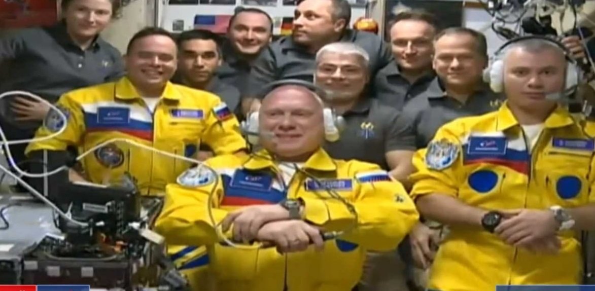 astronauti-russi-divise