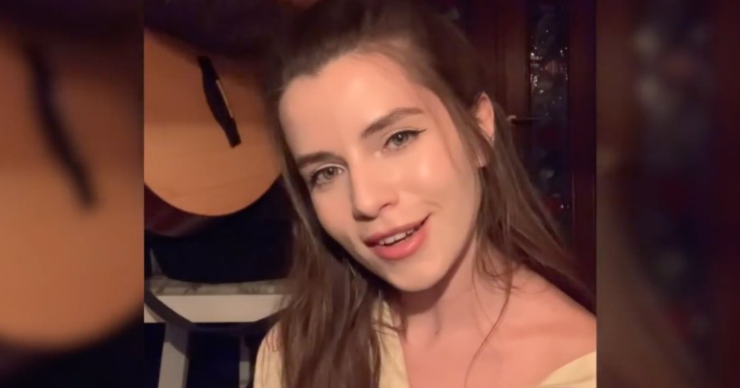 La cantante ucraina che canta Bella ciao e la dedica alla resistenza del suo Paese | VIDEO preview