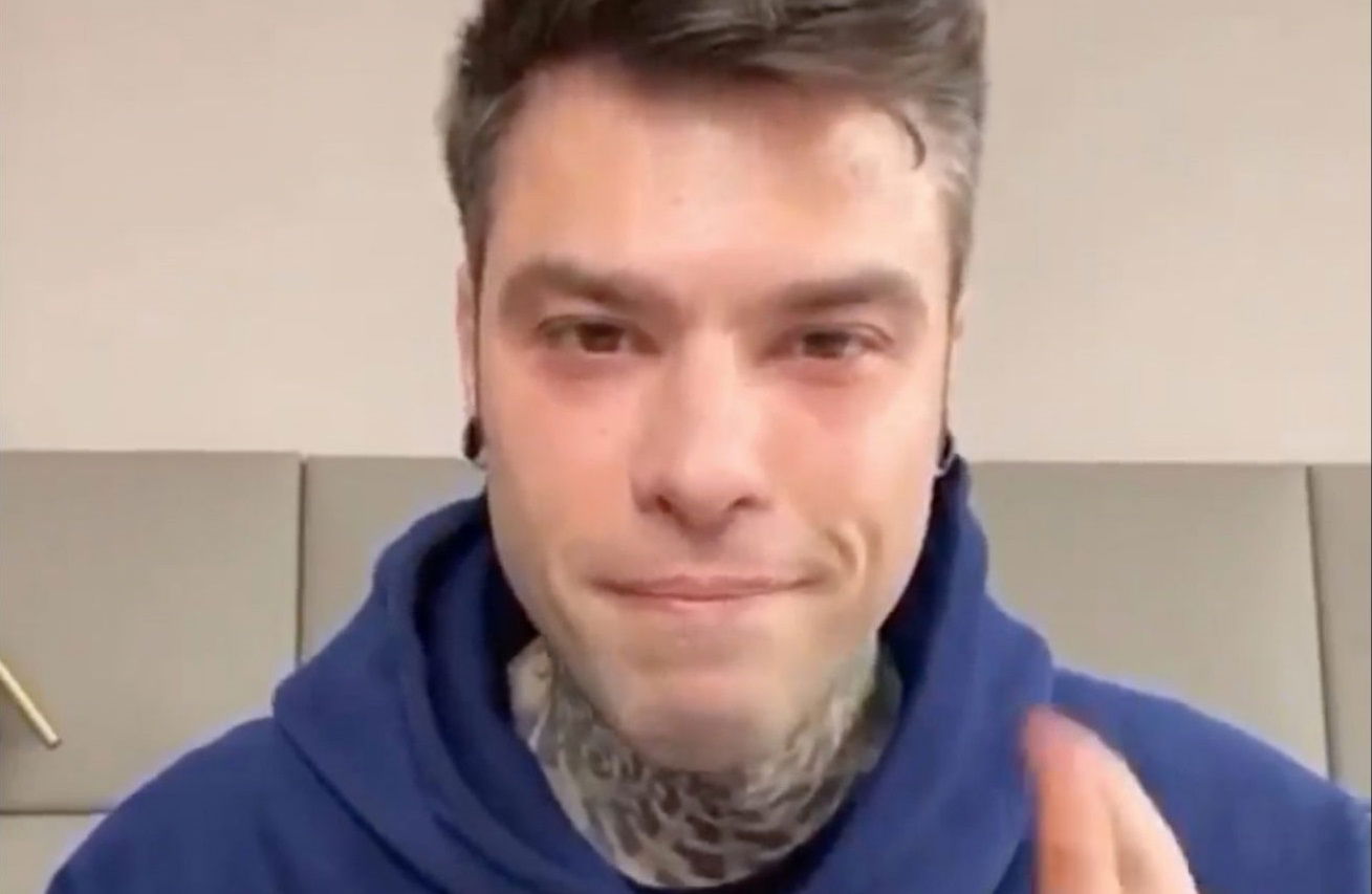 Fedez Giovanni Allevi messaggio-no-vax-malattia