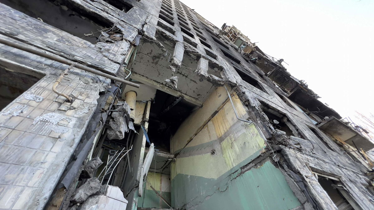 L’attacco alla scuola di Mariupol dov’erano rifugiate 400 persone article-post