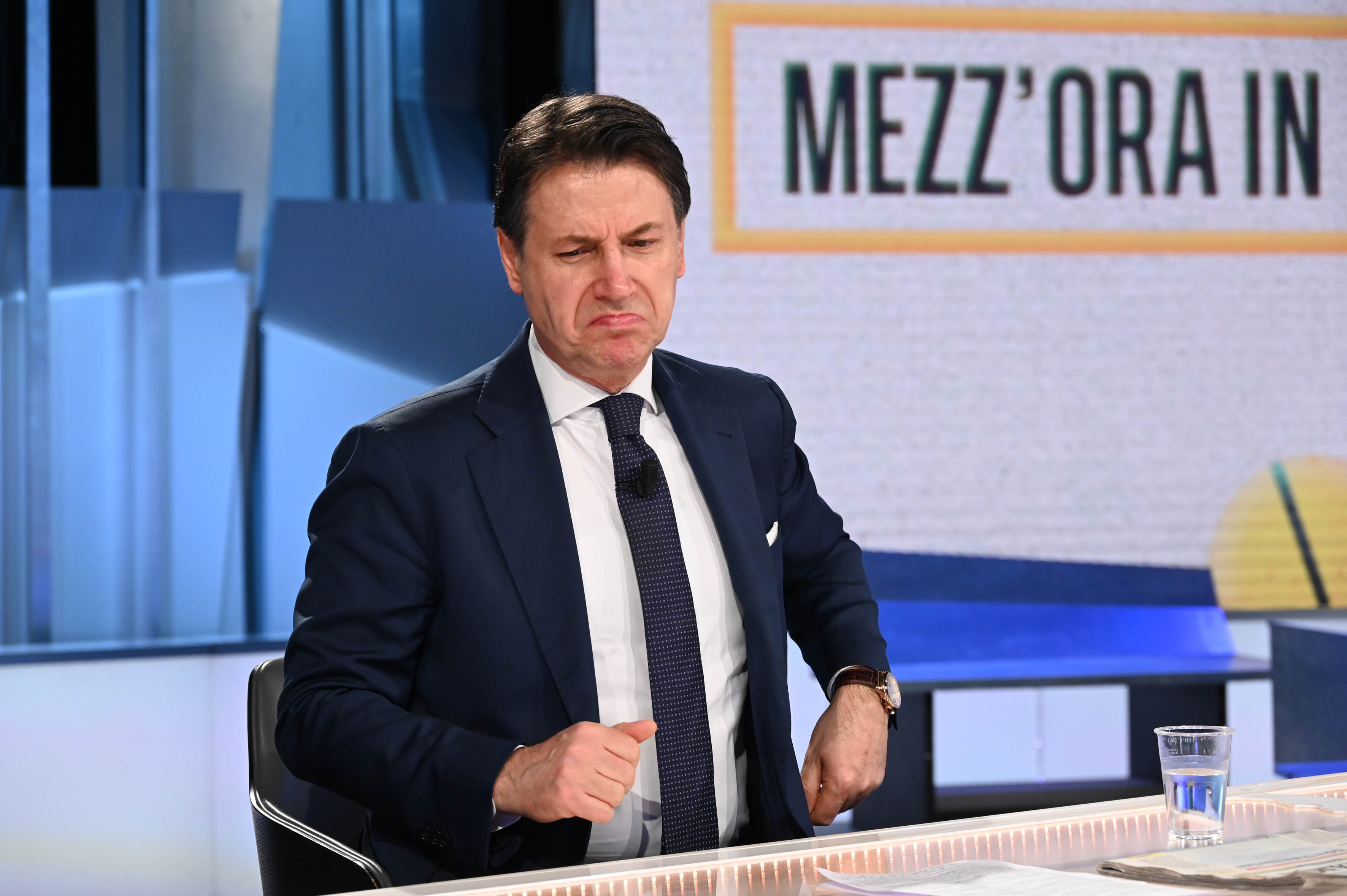 Bozza risoluzione armi Ucraina Sondaggi politici oggi