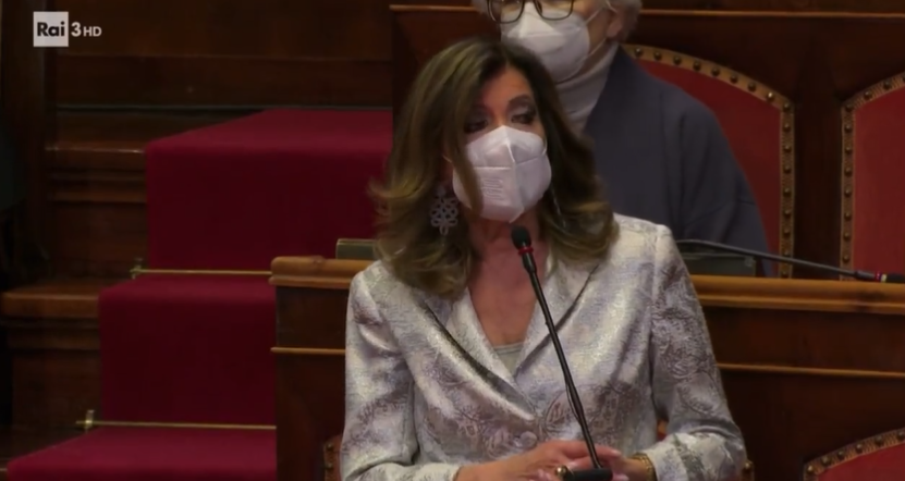 La gaffe di Casellati che chiama Pasolini “Giampaolo” | VIDEO article-post