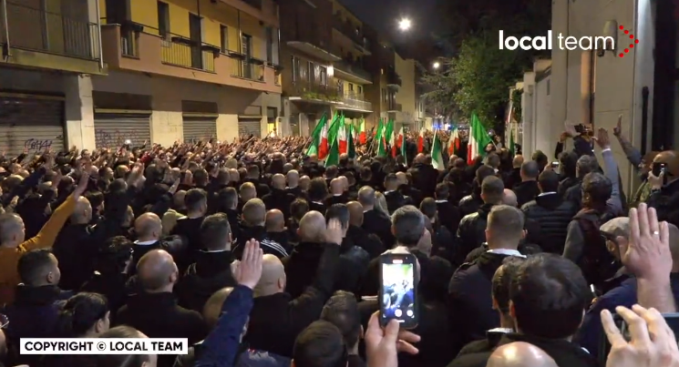 saluti romani sergio ramelli milano