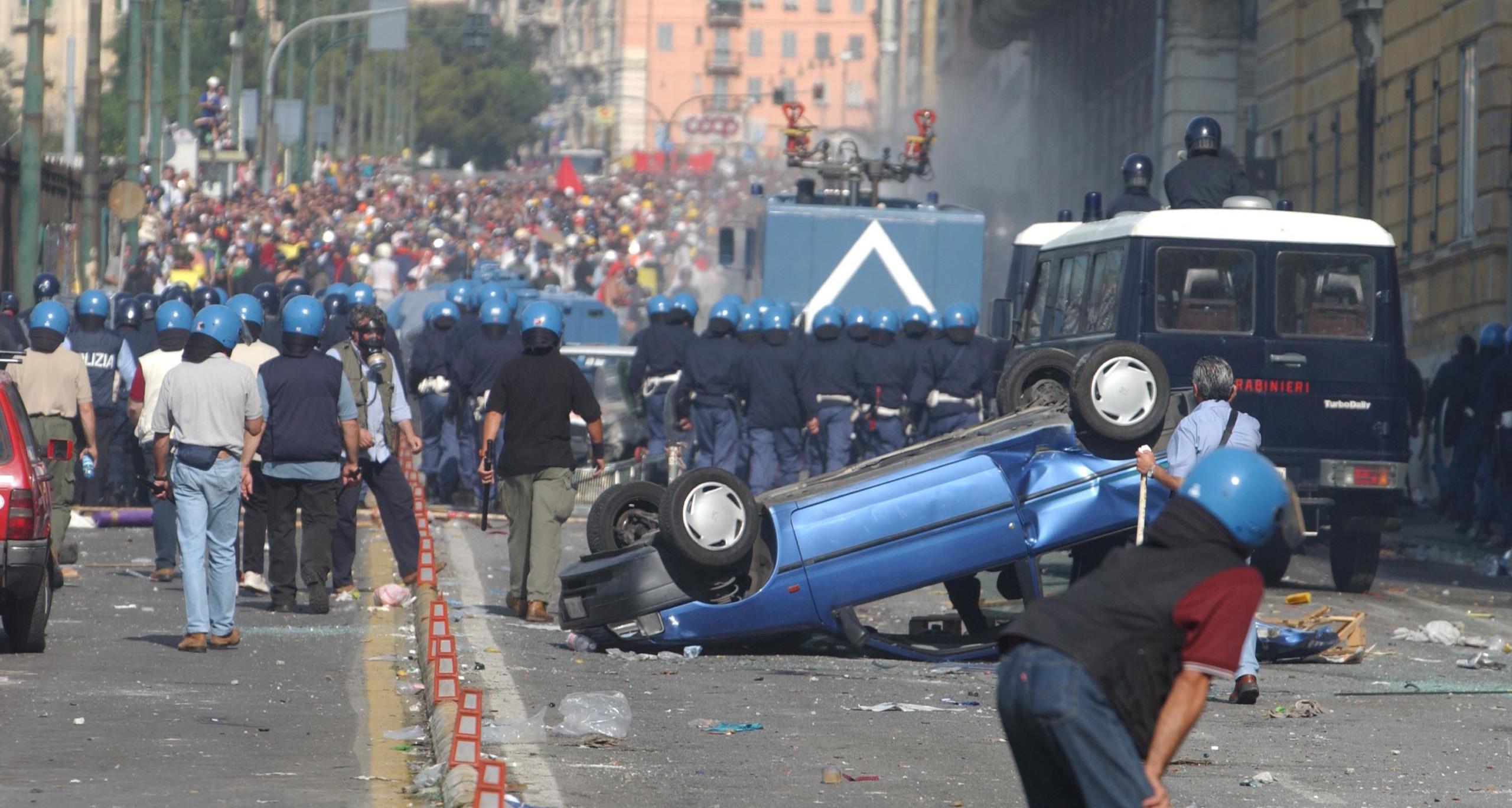 g8 genova ricorso poliziotti