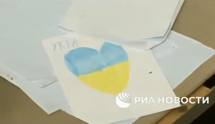 La propaganda russa dice di aver trovato “simboli di magia nera” nel quartier generale dell’esercito ucraino | VIDEO preview