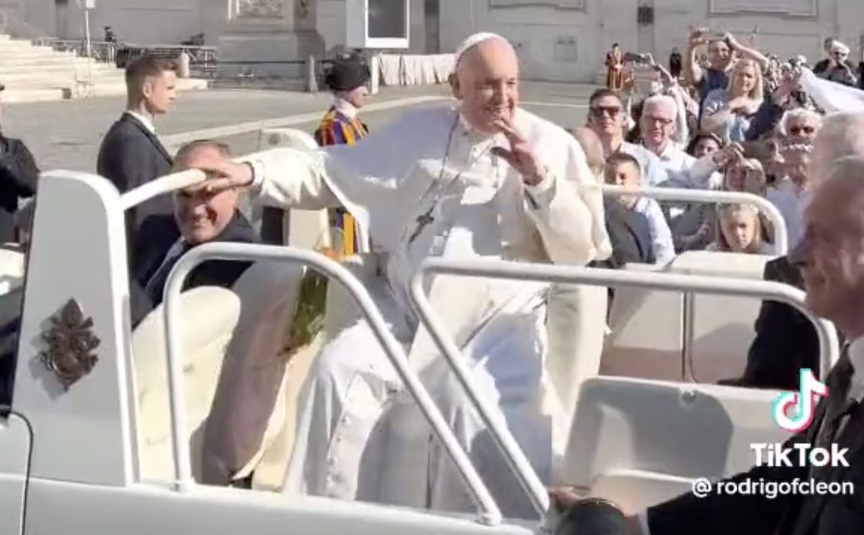 Papa Francesco tequila